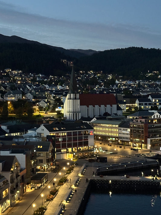 Molde Highlights – Insider Tips & Top Spots (Digital Download)